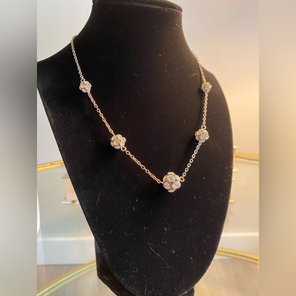 Faux Diamond Ball Shaped Necklace Silver Tone